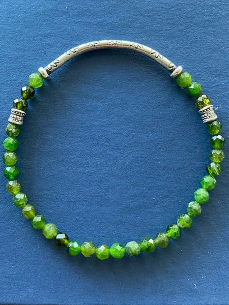 Diopside Gemstone Bracelet 4mm